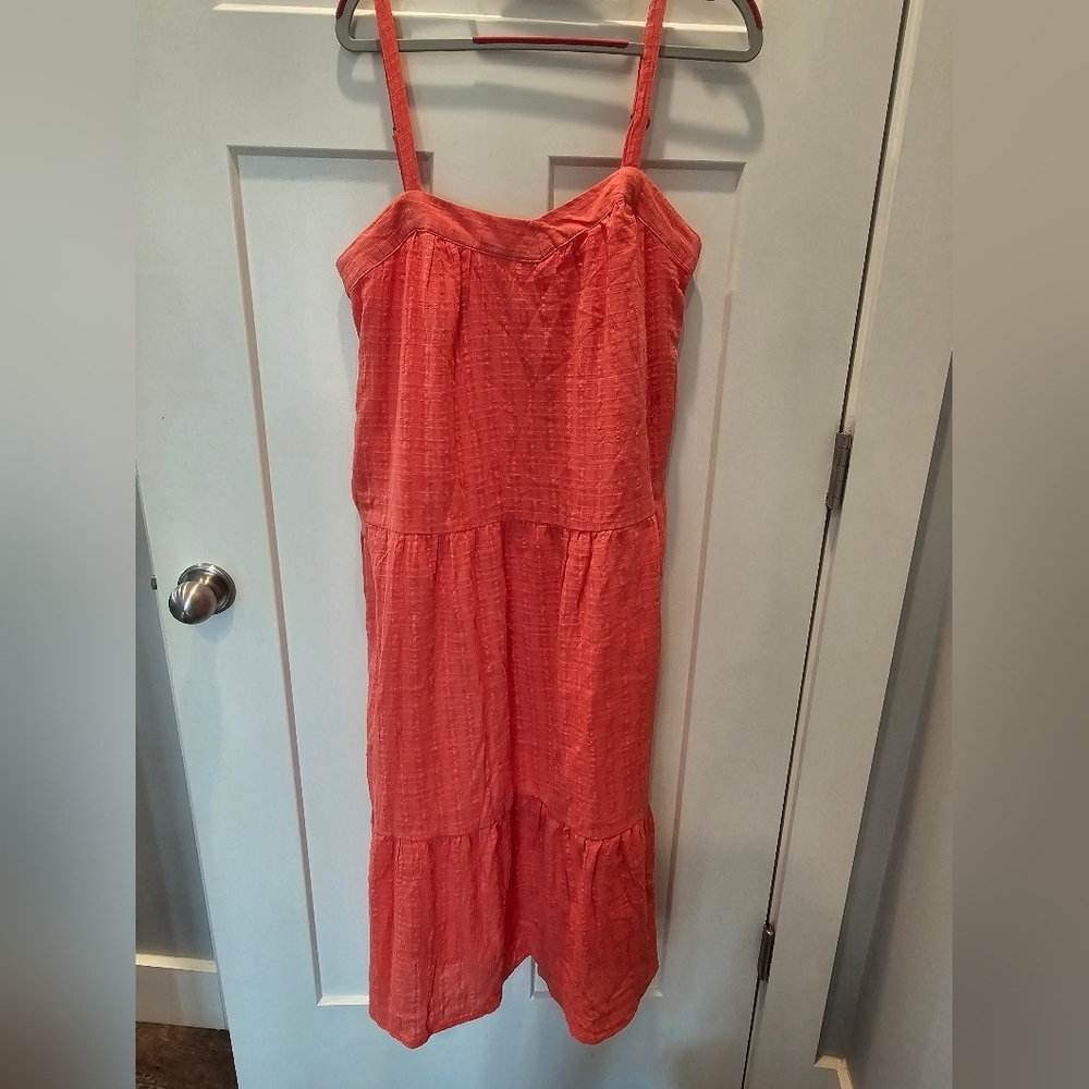 Knox Rose Coral Tiered Sundress with Adjustable Straps - Size M